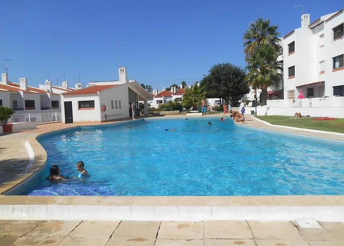 Apt-236 阿尔布费拉